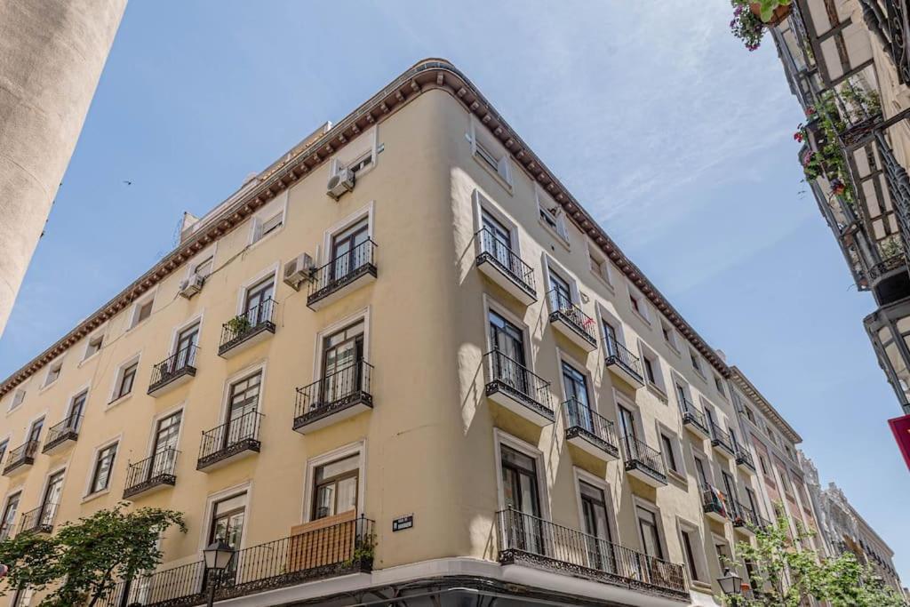 מדריד Bright Apartment In Gran Via With Balconies Inf2Iz3 מראה חיצוני תמונה