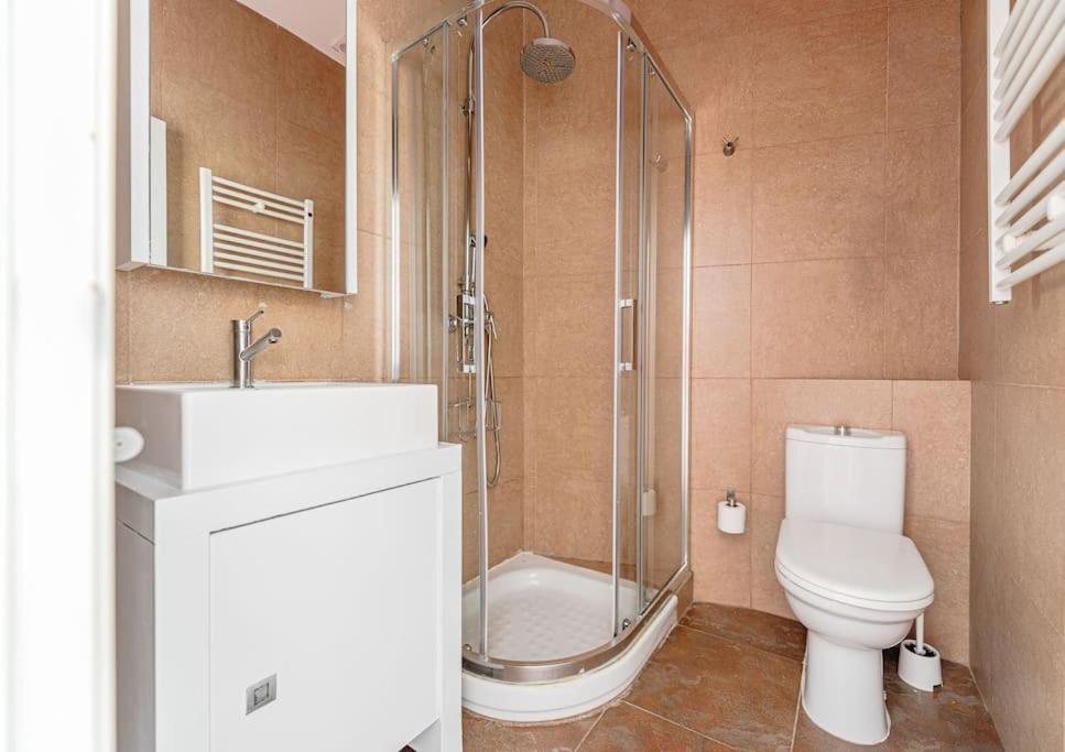 מדריד Bright Apartment In Gran Via With Balconies Inf2Iz3 מראה חיצוני תמונה