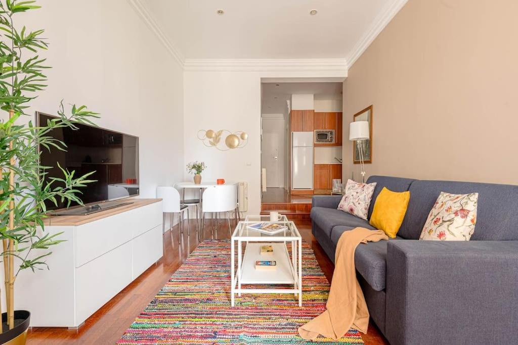 מדריד Bright Apartment In Gran Via With Balconies Inf2Iz3 מראה חיצוני תמונה